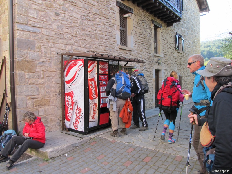 Koffie en frisdrank mogelijkheid in Larrasoaina Koffie en frisdrank mogelijkheid in Larrasoaina
